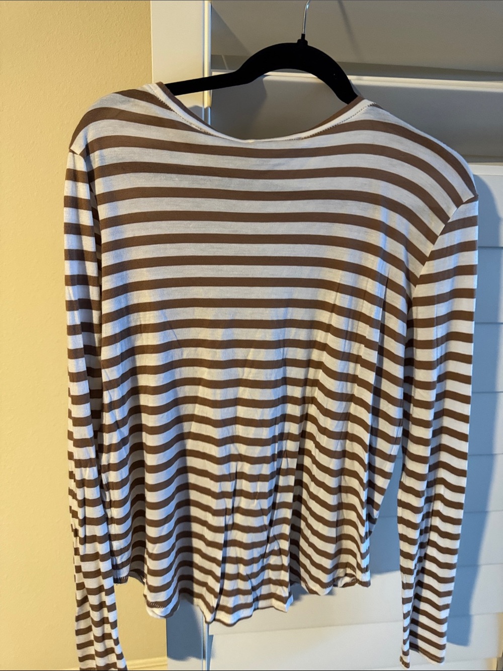 Vince Cotton Striped Long-Sleeve Tee - Brown/White! 🤎🤍🤎🤍 - Picture 5 of 7